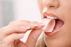 Nhai kẹo cao su tăng cường trí nhớ