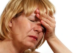 Thận trọng với triệu chứng nóng bừng mặt