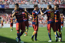 Kinh ngạc với tài ghi bàn của MSN