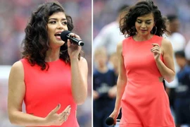 Sự cố hài hước ở chung kết FA Cup khi ca sỹ quên lời bài hát quốc ca