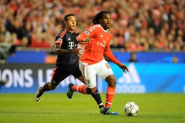 Lý do khiến M.U từ bỏ thương vụ "bom tấn" Renato Sanches