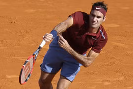Federer lỗi hẹn với Madrid mở rộng vì chấn thương