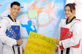 Nín thở chờ... may mắn