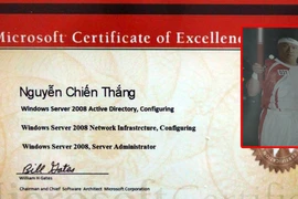 Chuyện của một người tật nguyền và tấm bằng có chữ ký của Bill Gates