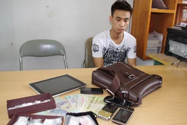 Thuê taxi bán ma túy lưu động