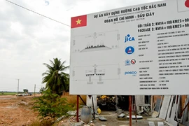 Nhà thầu nước ngoài vin cớ để chậm tiến độ 