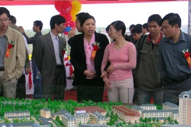 Ế văn phòng cho thuê 