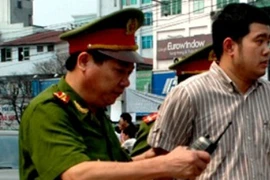 Sẽ xử lý nghiêm nhân viên cục lãnh sự - Bộ Ngoại giao lao xe vào CSGT