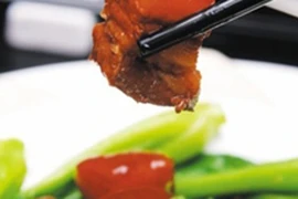 Trung Quốc: Sốc nặng vì “thịt gây nghiện” 