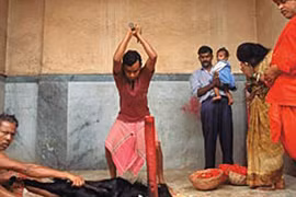 Những cuộc sinh tế bằng mạng người 