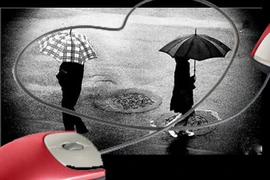 Mặt trái của tình yêu online: Tỉnh táo trước những vỏ bọc 