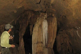 Hang "ma" trên đỉnh Pù Hu