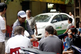 Loay hoay dẹp nạn “móc túi” khách du lịch