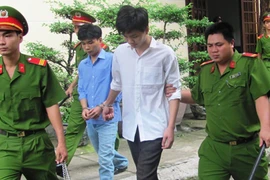 TP.HCM: Hình phạt thích đáng cho 2 gã bệnh hoạn