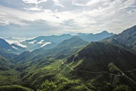 Dừng chân nơi Sừng Trời