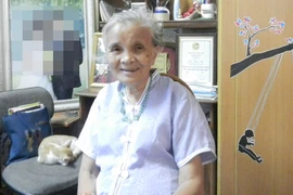 Họ cũng là những con người 