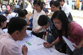 Vô bổ học “kỹ năng xin việc”