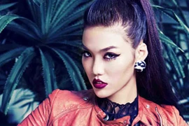 Lan Khuê thi “Siêu mẫu châu Á 2012” 