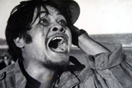 “Trên vĩ tuyến 17”: Giai thoại 40 năm