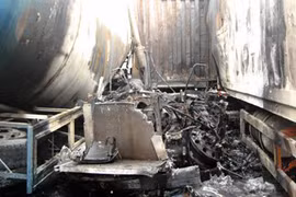 Khói lửa bủa vây hầm Hải Vân 