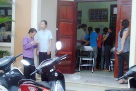 Bất động sản “đóng băng”, đất dịch vụ mắc kẹt 