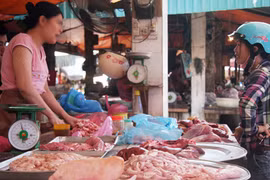 Tẩy chay thịt lợn: Cực đoan dễ sinh hậu quả 