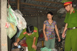 Truy tố người “độn” chất cấm vào thực phẩm 