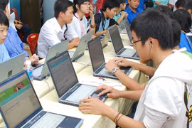 Cẩm nang tuyển sinh ĐH, CĐ 2012: Không ưu tiên “gà nhà”