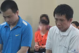 Cá độ bóng đá, phó giám đốc “nuốt” 4.000 máy tính 