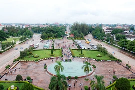 Vientiane - Yên bình và lắng đọng