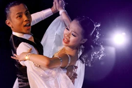 “Tôi đang chờ cô ấy... lớn” 