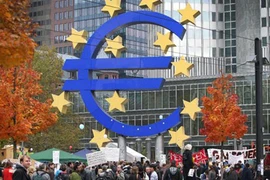 “Bức tường lửa” quá đắt 