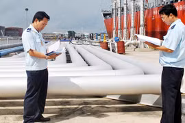 Tạm nhập - tái xuất: Lỗ hổng khó bịt 