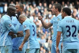 Man City giương cờ trắng 