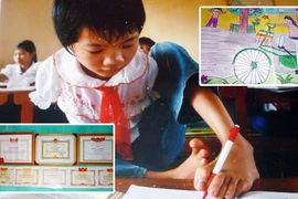 Em bé viết chữ bằng chân và ước mơ làm cô giáo