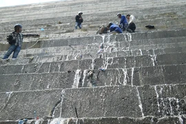 Vụ Thủy điện Sông Tranh 2 bị thấm nước: Khắc phục xong trước mùa lũ 2012 