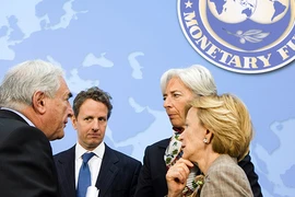 Thành lũy ngăn cơn hỗn loạn 