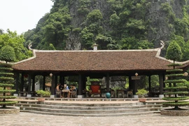 Độc đáo Cố Viên Lầu 