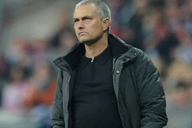 Dư âm trận Siêu kinh điển: Lần đầu cho Mourinho