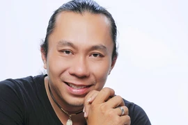 Nhiếp ảnh gia Lý Võ Phú Hưng sẽ tung ra bộ ảnh… nude