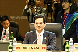 Nhất quán sử dụng năng lượng nguyên tử vì mục đích hòa bình