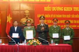 Lãnh đạo Bộ Công an gửi Điện khen