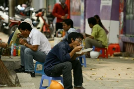 Lúng túng chặn nguồn thực phẩm bẩn 