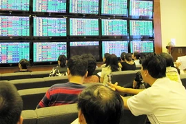 Cần kiểm soát chặt các công ty chứng khoán cố tình báo cáo “đẹp” 