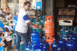 Tăng ồ ạt, giảm nhỏ giọt 