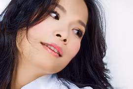 May mắn từ ngày làm “mỹ nhân ngư” 