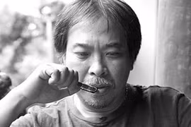 Người “canh giữ nỗi buồn”