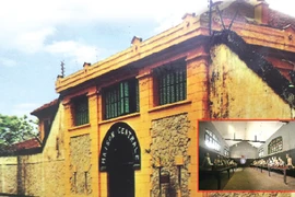 Tết trong xà lim biệt giam Hỏa Lò