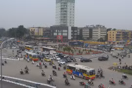 Chống ùn tắc giao thông: Đồng bộ nhưng phải kiên trì 