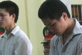 Thoát án tử hình nhờ ở tuổi vị thành niên 
